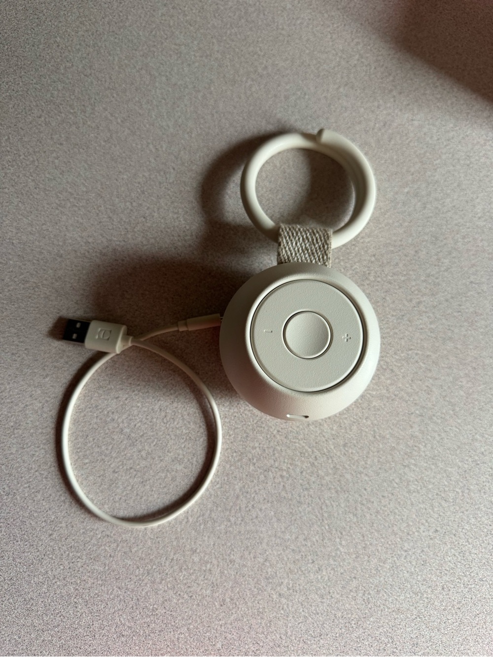 Hatch Go Portable Sound Machine-Cream